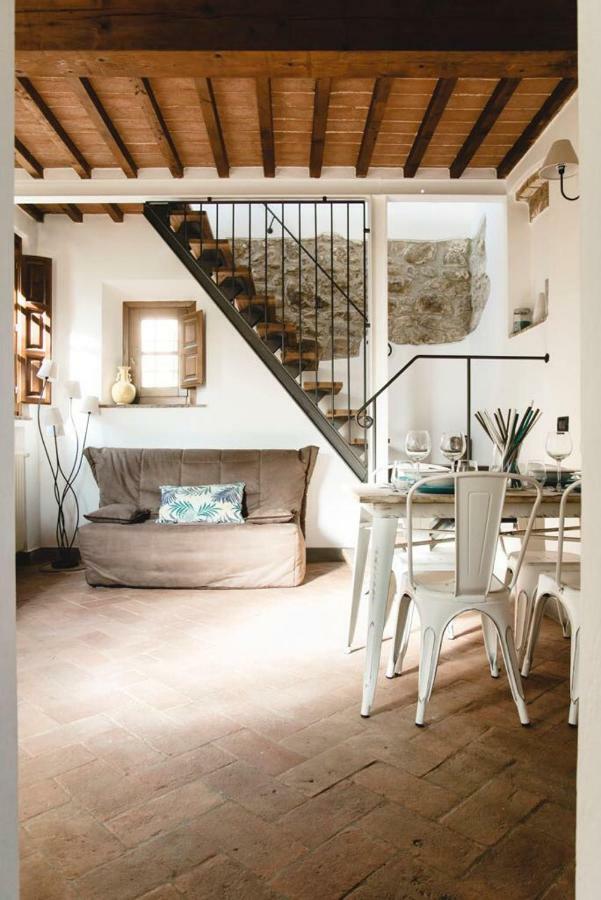 Il Fienile Di Tigliano Villa Винчи Екстериор снимка