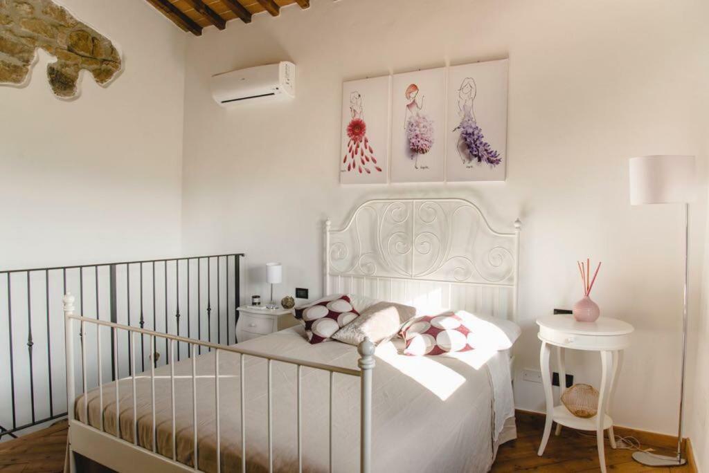 Il Fienile Di Tigliano Villa Винчи Екстериор снимка